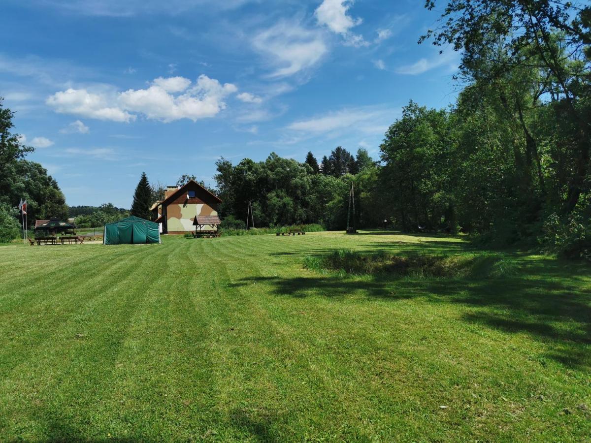 Apartamento Osrodek Volfcamp Kwaszenina Arłamów Exterior foto