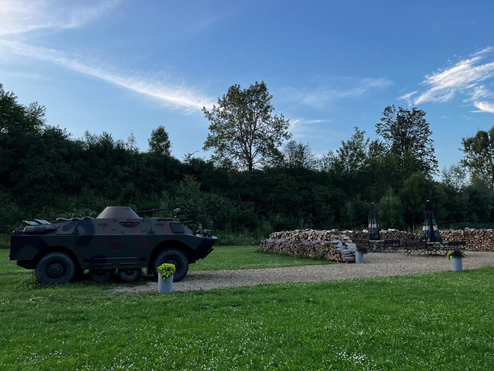 Apartamento Osrodek Volfcamp Kwaszenina Arłamów Exterior foto