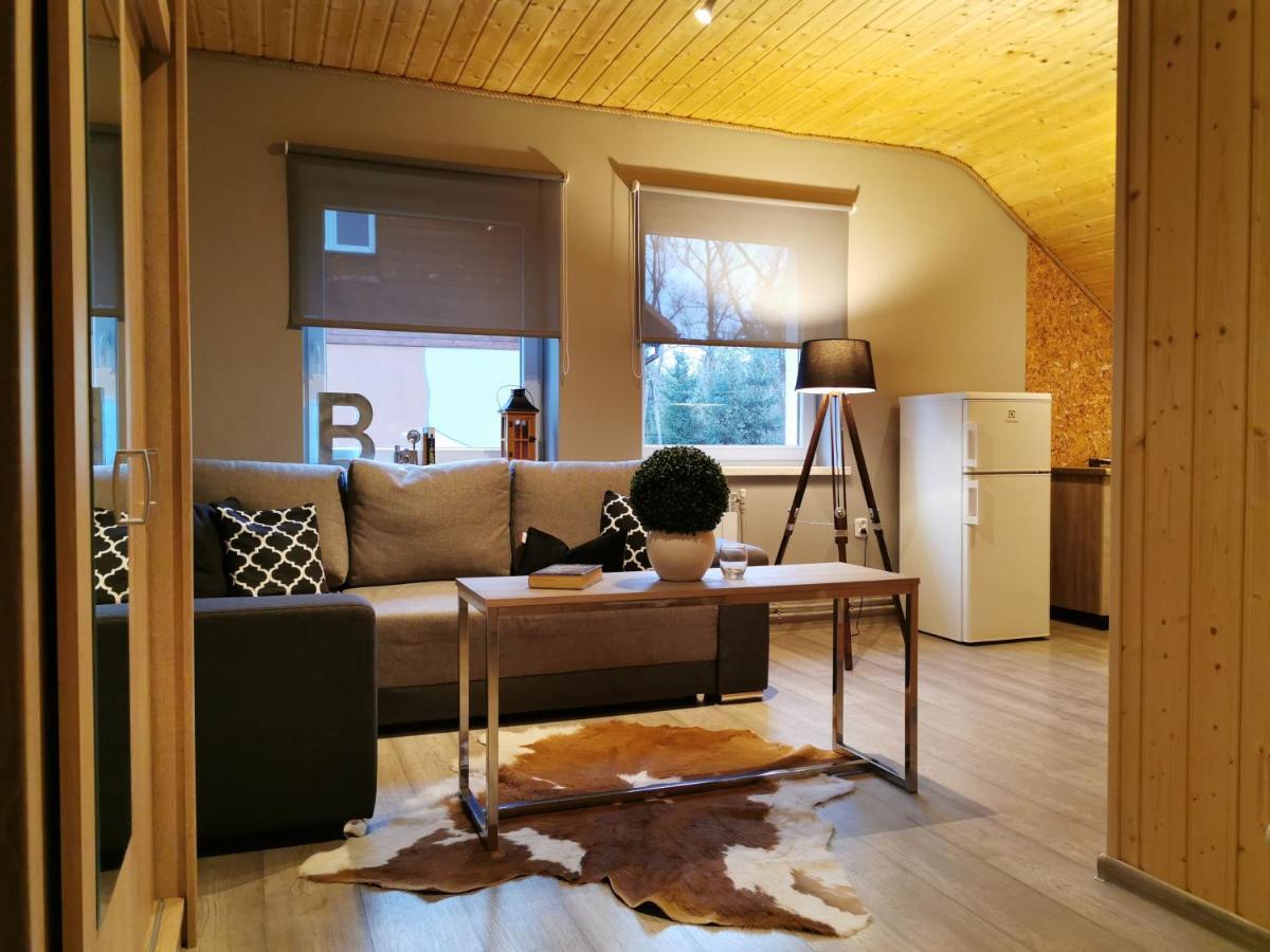 Apartamento Osrodek Volfcamp Kwaszenina Arłamów Exterior foto